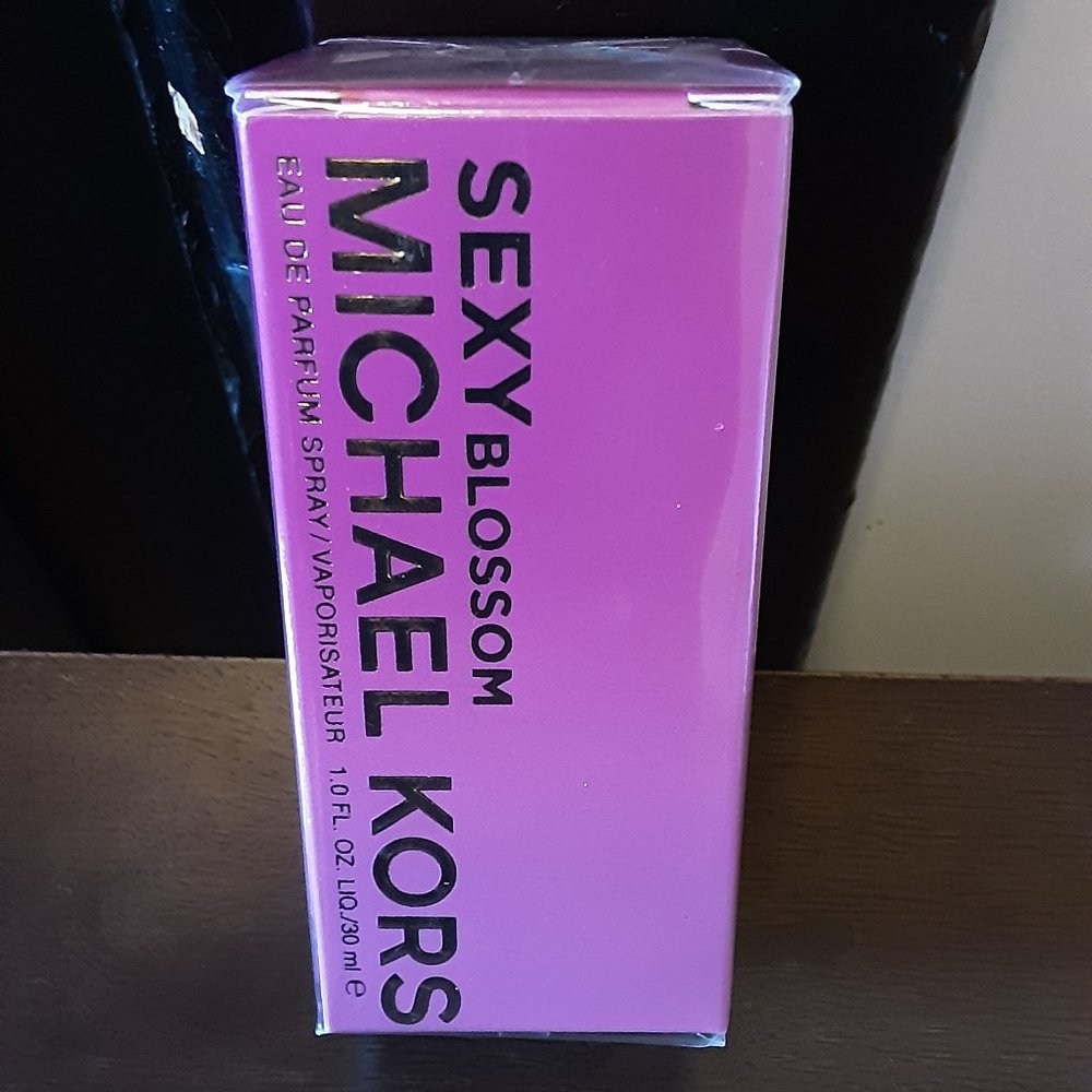 Sexy Blossom Michael Kors Eau de Parfum Spray 1oz for Women